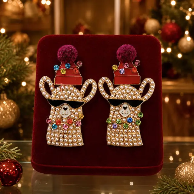 Aretes llama, 8cm · Accesorios Navideños · Santa Shop Guatemala